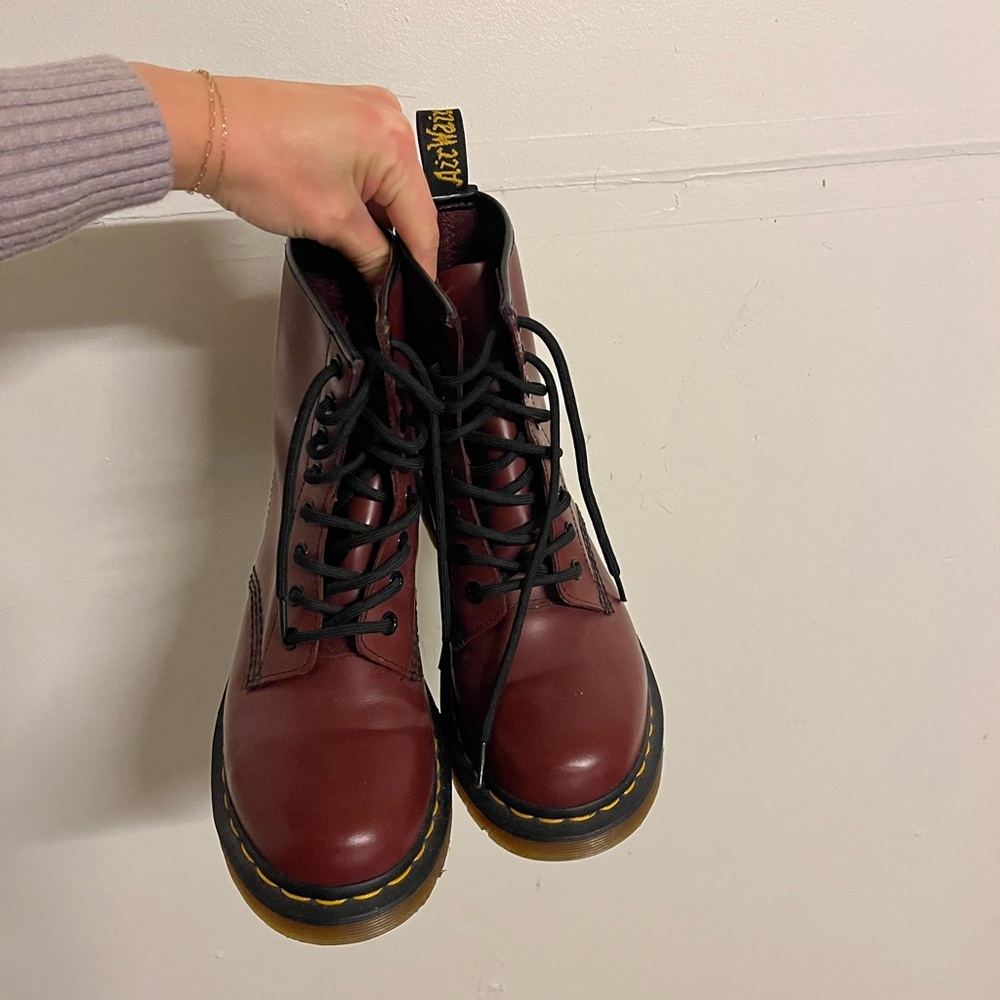 Doc martens-like new.